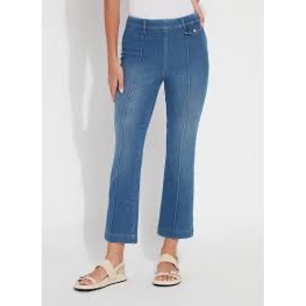 Lysse New York Blue Knit Denim Cropped Flare Pull On Jeans 1X Smoothing Waist